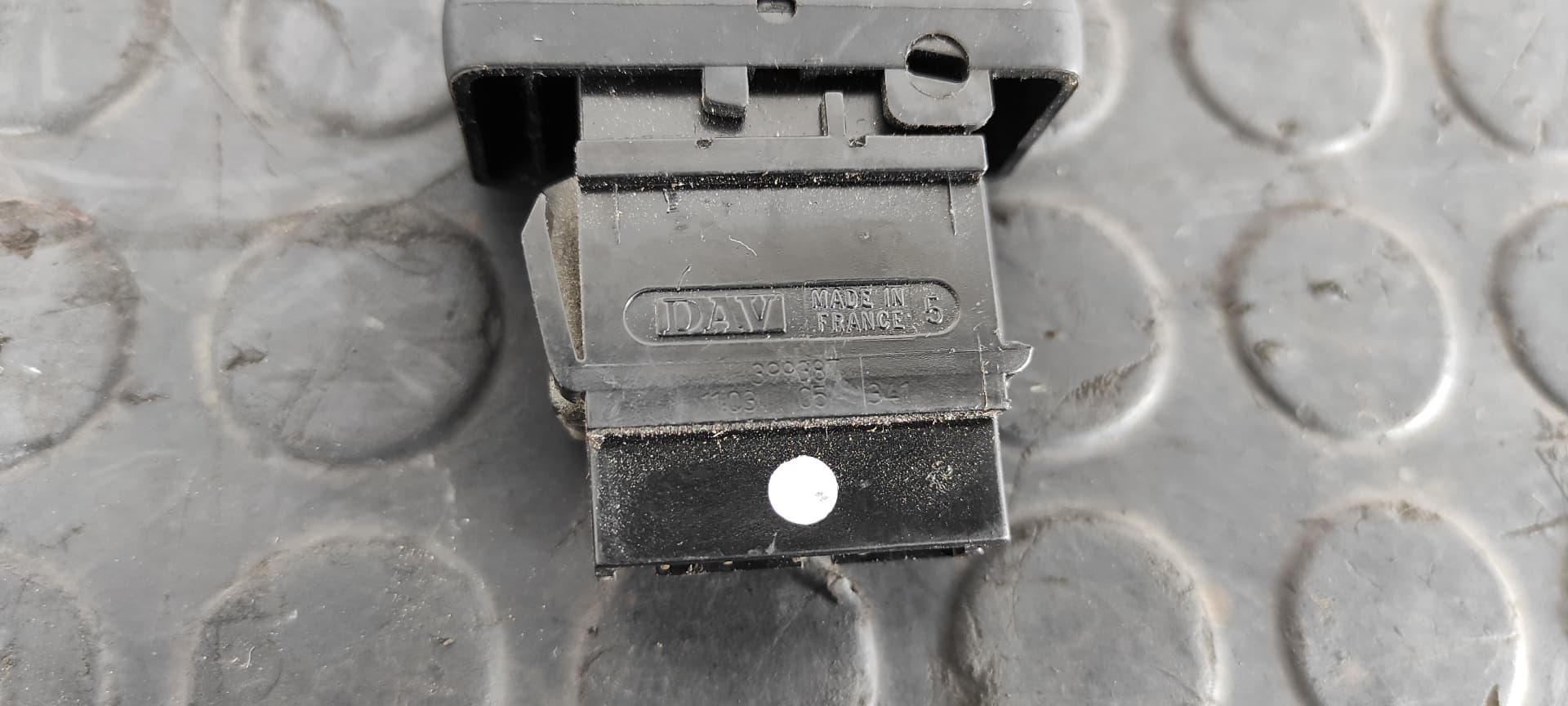Recambio de INTERRUPTOR para DACIA LOGAN Ambiance K7M F7 referencia OEM IAM 399387   - BLANCO 3