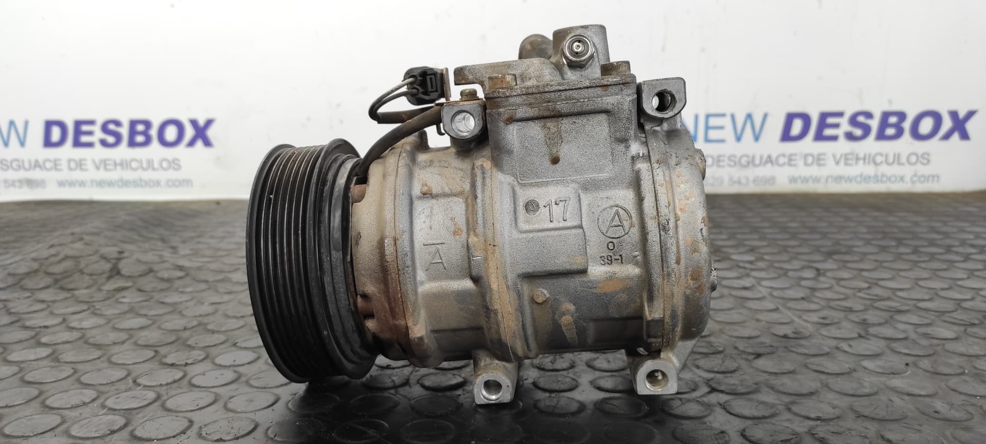 Recambio de COMPRESOR AIRE ACONDICIONADO para LAND ROVER DISCOVERY (LT) TD5 Trophy 15P referencia OEM IAM 4472004962 - PLATA 3