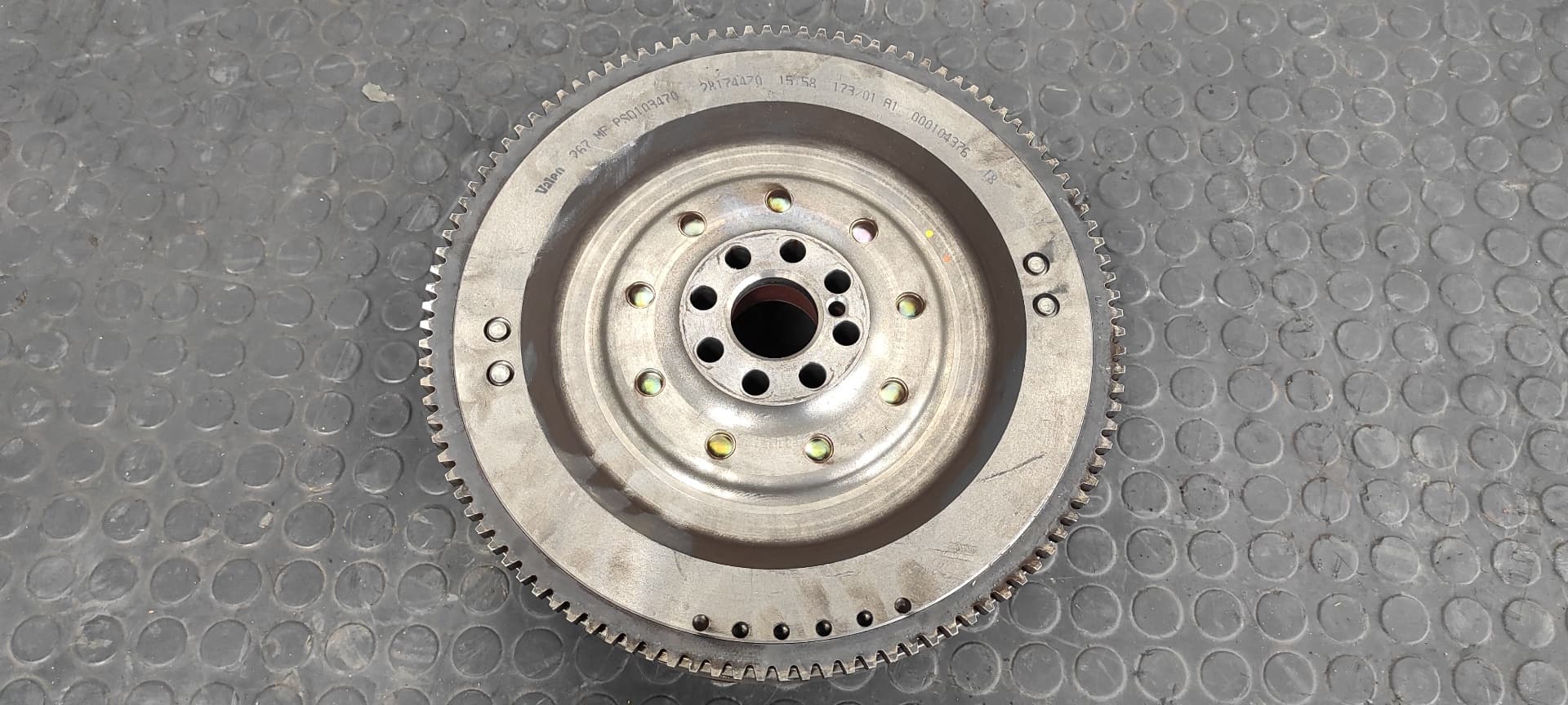 Recambio de VOLANTE MOTOR para LAND ROVER DISCOVERY (LT) 15P referencia OEM IAM PSD103470   - PLATA 4