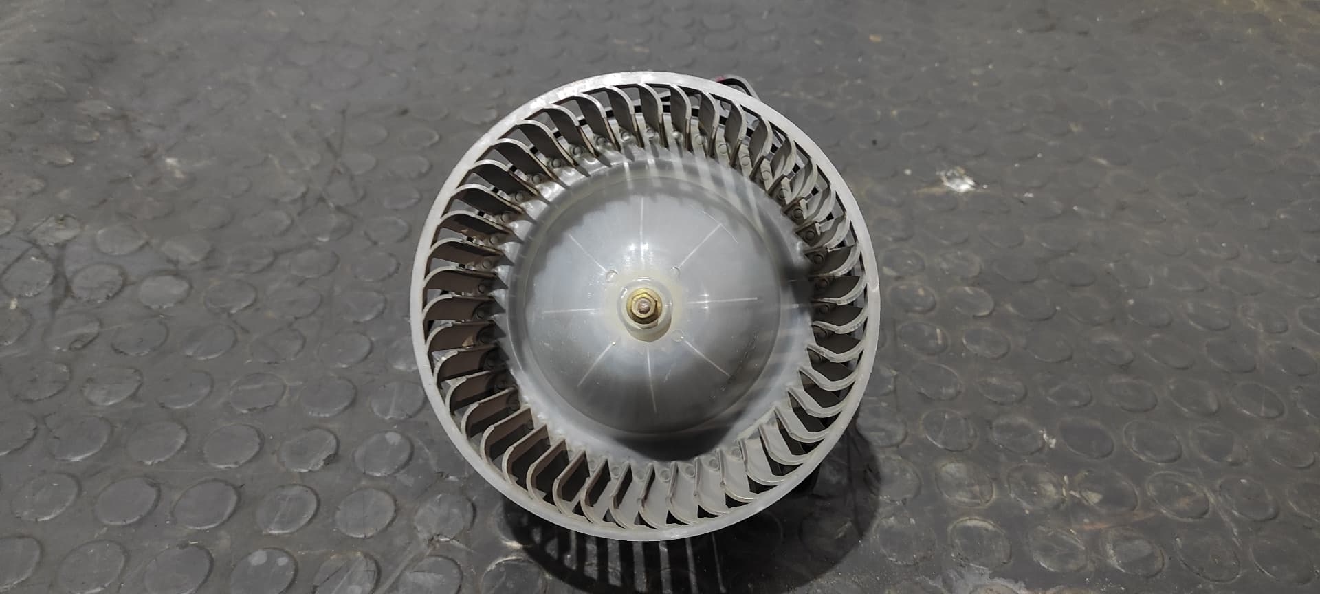 Recambio de MOTOR CALEFACCION para SSANGYONG RODIUS Xdi Deluxe 4WD D27DT referencia OEM IAM 40510400   - PLATA 5