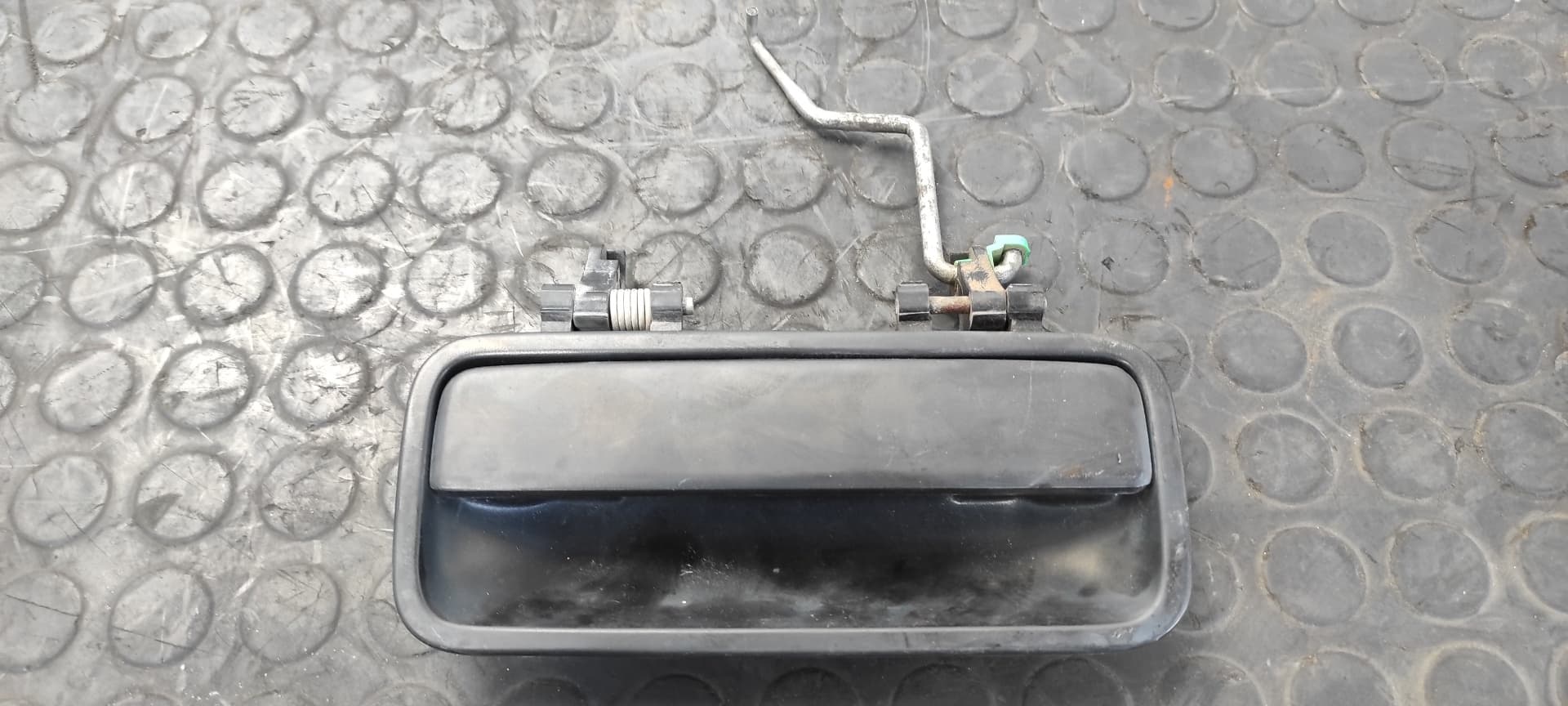 Recambio de MANETA TRASERA DERECHA para LAND ROVER FREELANDER (LN) 2.0 Td4 CAT 204D3 referencia OEM IAM CXB101520XXX   - VERDE