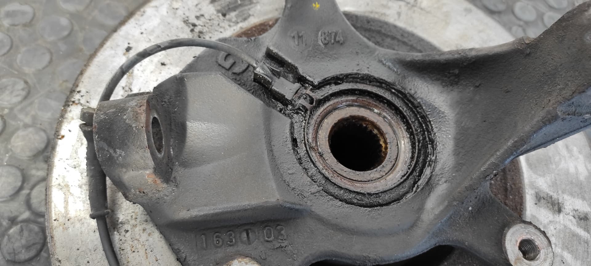 Recambio de MANGUETA DELANTERA IZQUIERDA para RENAULT VEL SATIS (BJ0) Expression G9T D7 referencia OEM IAM F10   - BLANCO 5