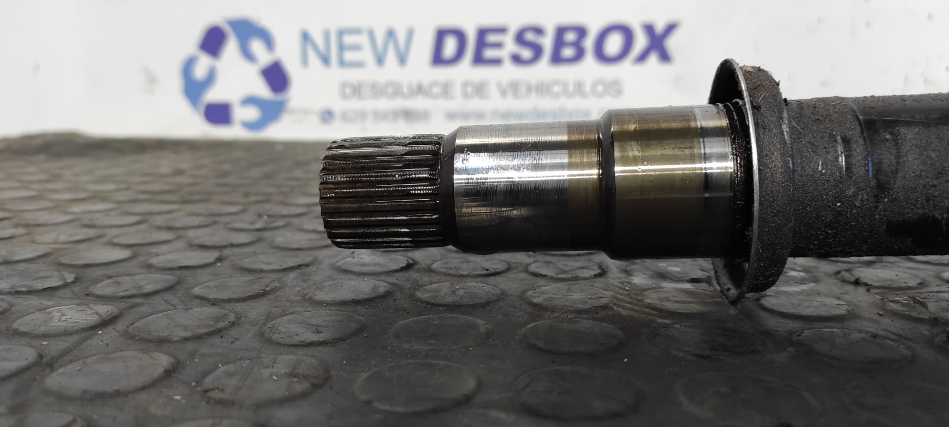 Recambio de TRANSMISION DELANTERA DERECHA para TOYOTA AVENSIS BERLINA (T25) 2.2 D-CAT 2AD-FHV referencia OEM IAM 4341005320   - NEGRO 8