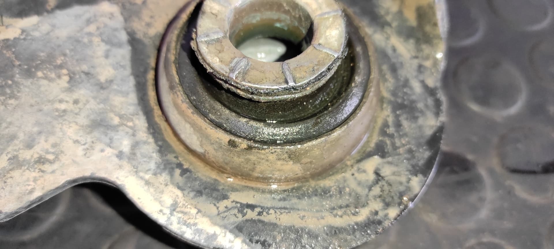 Recambio de BRAZO IZQUIERDO INFERIOR DELANTERO para RENAULT TRAFIC CAJA CERRADA (AB 4.01) Doble cabina L1H1  2,7t F9QU7 referencia OEM IAM    - BLANCO 4