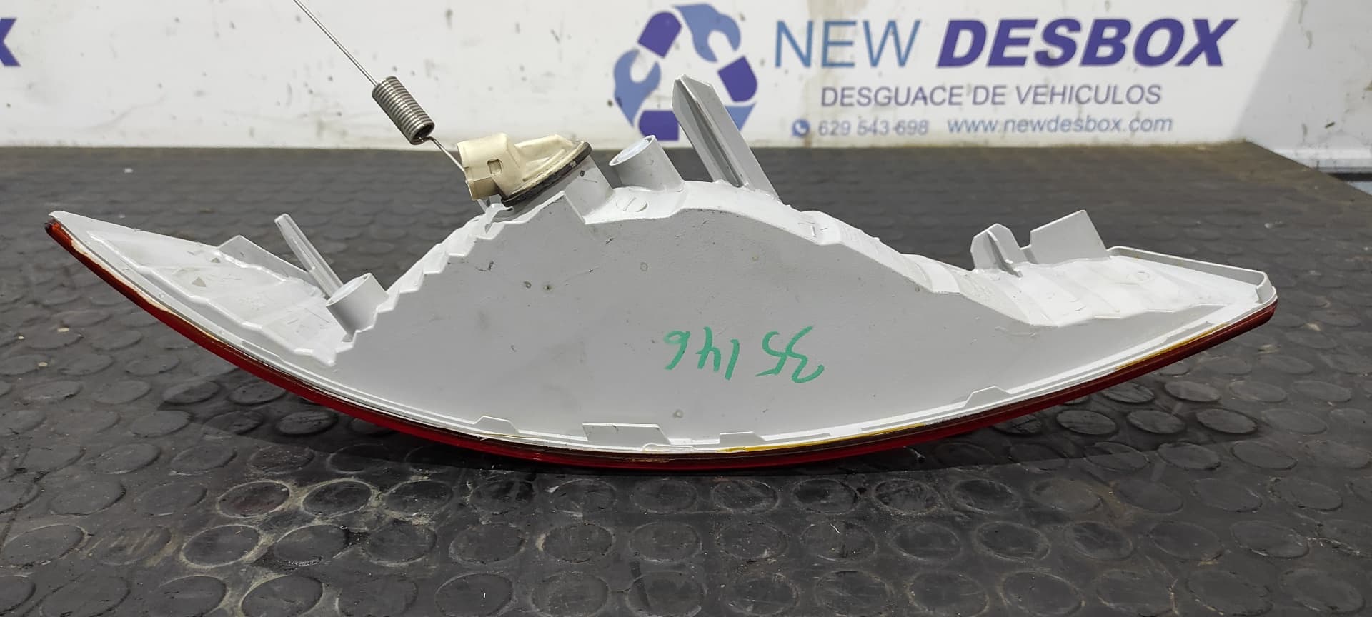 Recambio de PILOTO DELANTERO IZQUIERDO para RENAULT TRAFIC CAJA CERRADA (AB 4.01) Doble cabina L1H1  2,7t F9QU7 referencia OEM IAM 18A372B   - BLANCO 6
