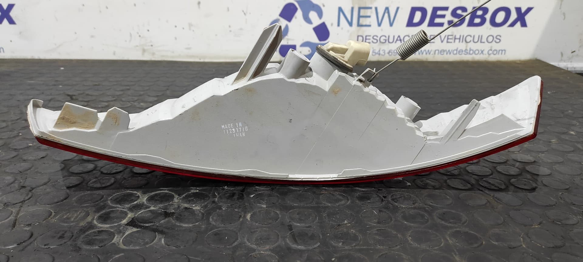 Recambio de PILOTO DELANTERO IZQUIERDO para RENAULT TRAFIC CAJA CERRADA (AB 4.01) Doble cabina L1H1  2,7t F9QU7 referencia OEM IAM 18A372B   - BLANCO 4