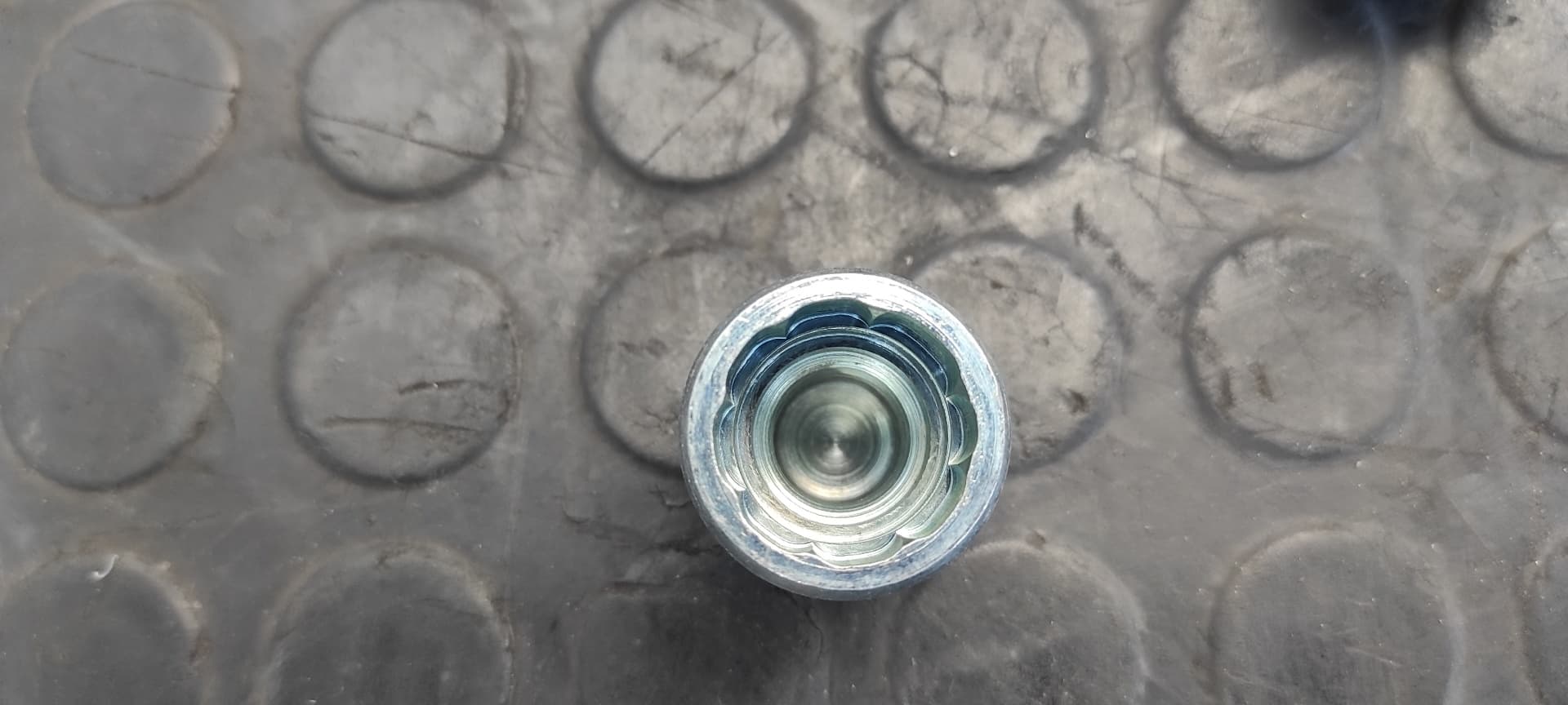 Recambio de NO IDENTIFICADO para SSANGYONG KORANDO referencia OEM IAM 09AL035000 2