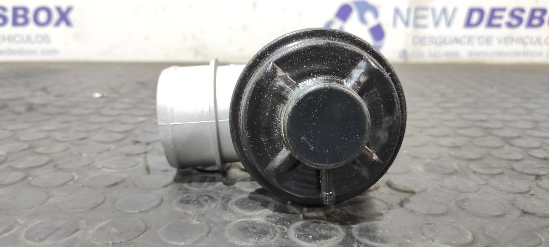Recambio de VALVULA EGR para SSANGYONG KYRON 2.0 D20DT referencia OEM IAM A6641400260 6