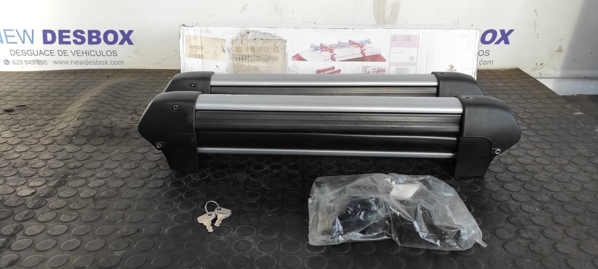 Recambio de BARRAS TECHO para SSANGYONG KORANDO 2.0 referencia OEM IAM 09AL035011