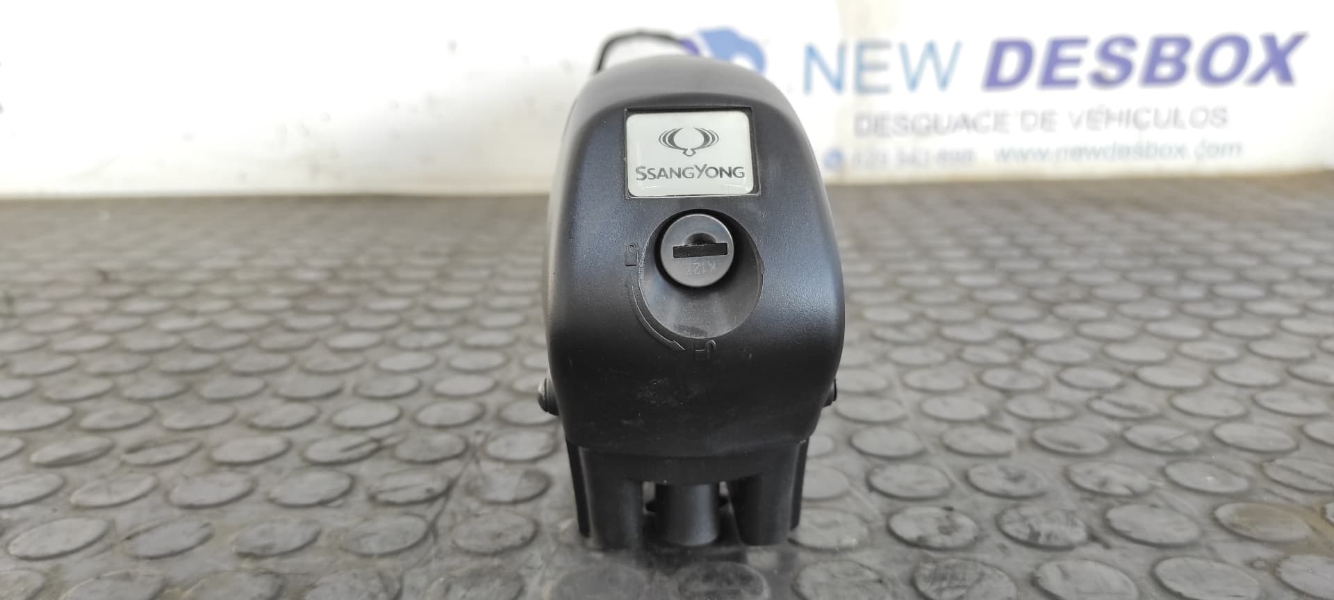 Recambio de BARRAS TECHO para SSANGYONG KORANDO 2.0 referencia OEM IAM 09AL035011 6