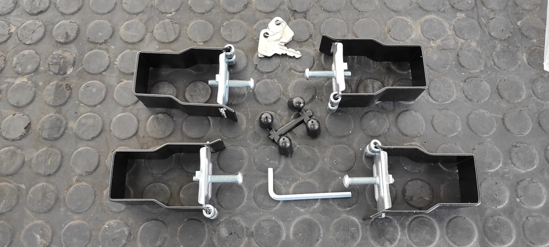 Recambio de BARRAS TECHO para SSANGYONG KORANDO 2.0 referencia OEM IAM 09AL035011 3