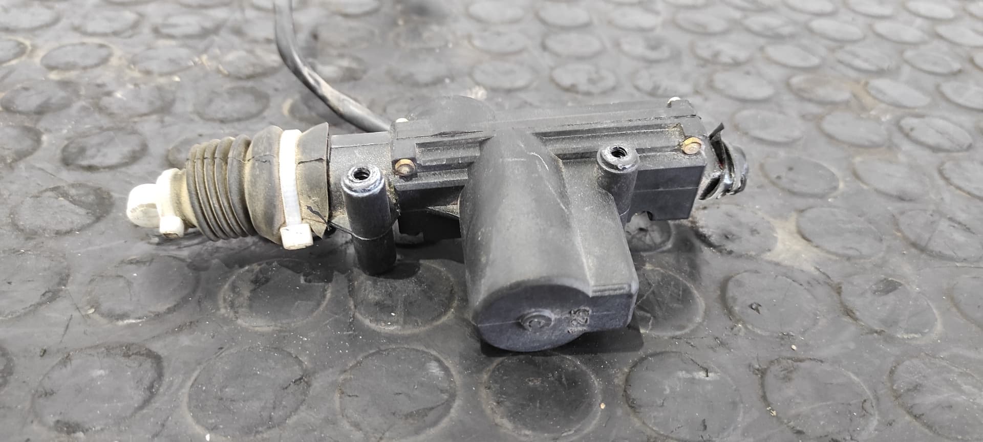 Recambio de CERRADURA PUERTA DELANTERA IZQUIERDA para TATA GRAND SAFARI DICOR07 referencia OEM IAM    - AZUL 5