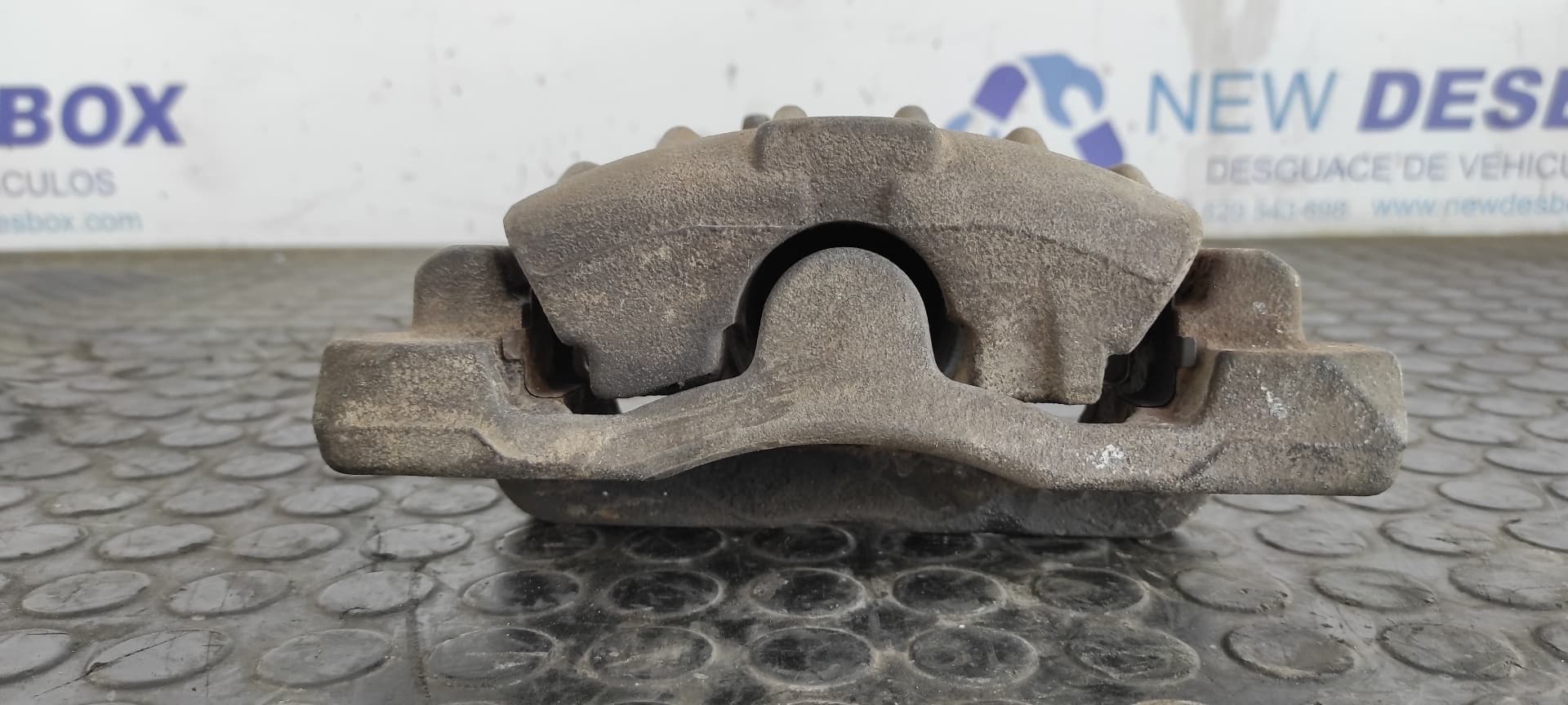 Recambio de PINZA DE FRENO DELANTERA DERECHA para LAND ROVER FREELANDER (LN) 2.0 Turbodiesel 20T2N referencia OEM IAM 8F04   - VERDE 2