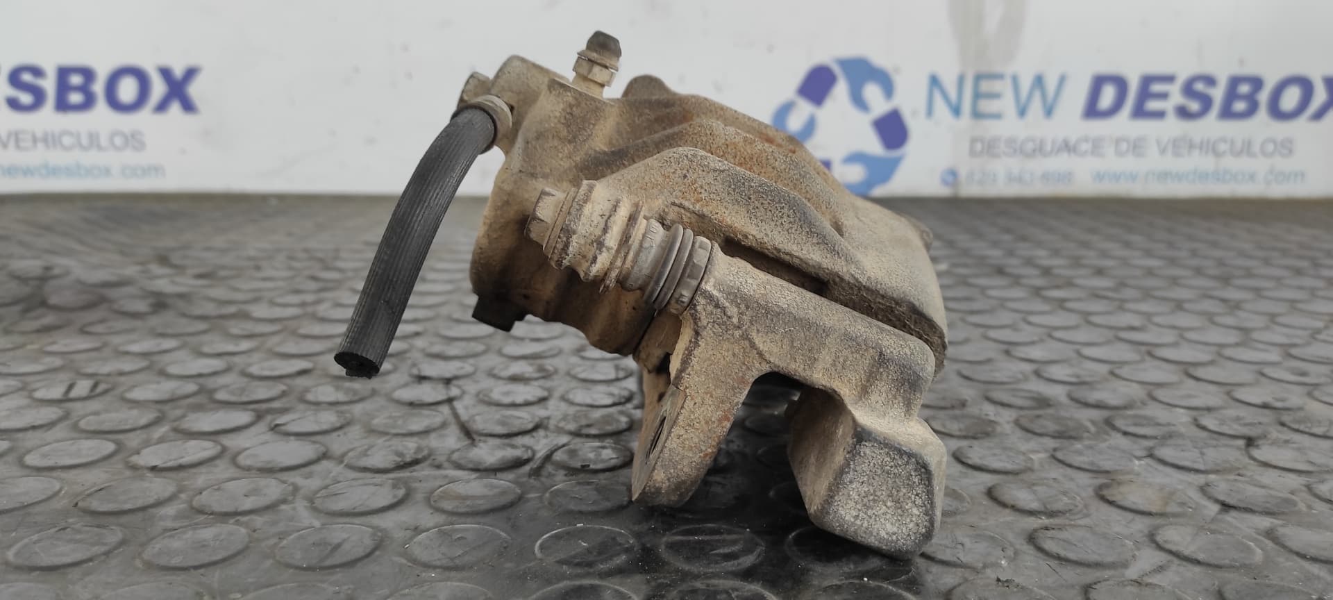 Recambio de PINZA DE FRENO DELANTERA DERECHA para LAND ROVER FREELANDER (LN) 2.0 Turbodiesel 20T2N referencia OEM IAM 8F04   - VERDE 5