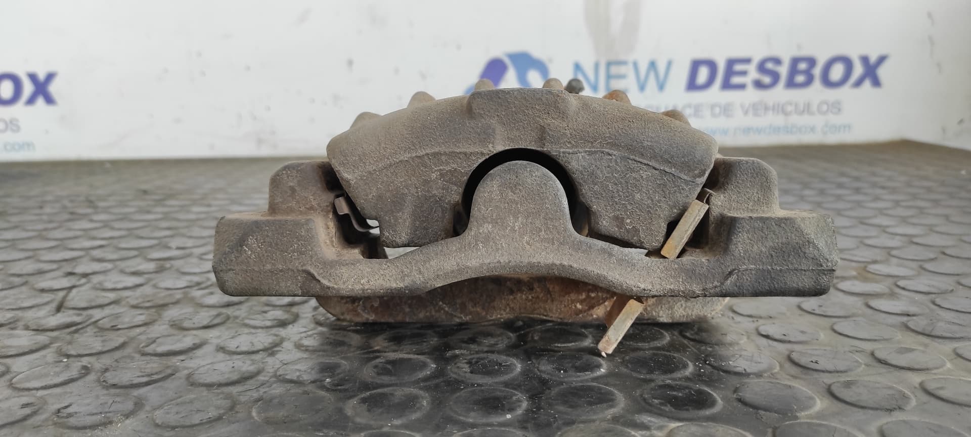 Recambio de PINZA DE FRENO DELANTERA IZQUIERDA para LAND ROVER FREELANDER (LN) 2.0 Turbodiesel 20T2N referencia OEM IAM 8F03   - VERDE 3