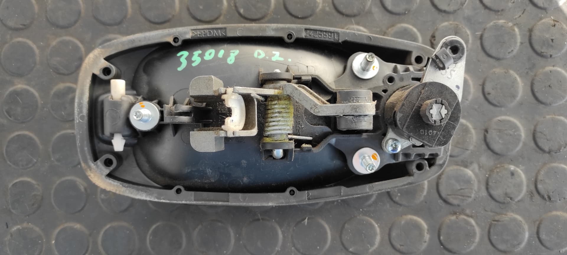 Recambio de MANETA DELANTERA IZQUIERDA para FIAT DOBLO CARGO Basis Kasten 199A3000 referencia OEM IAM 242557F   - BLANCO 2