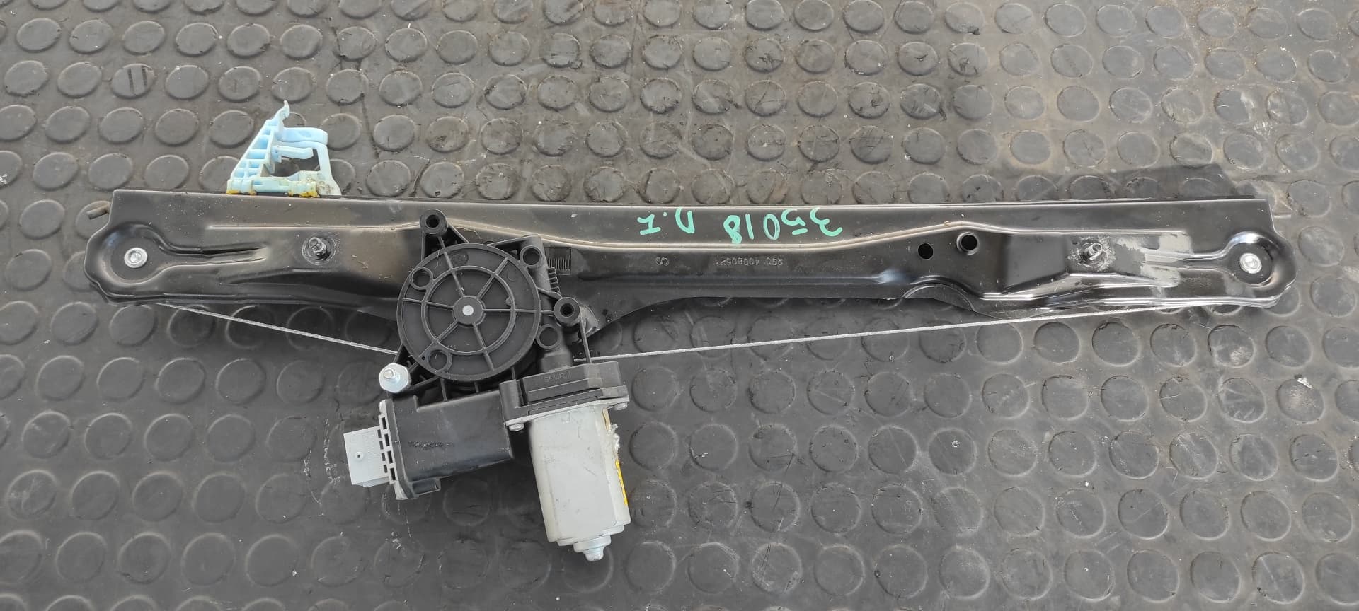 Recambio de ELEVALUNAS DELANTERO IZQUIERDO para FIAT DOBLO CARGO Basis Kasten 199A3000 referencia OEM IAM 40080521   - BLANCO