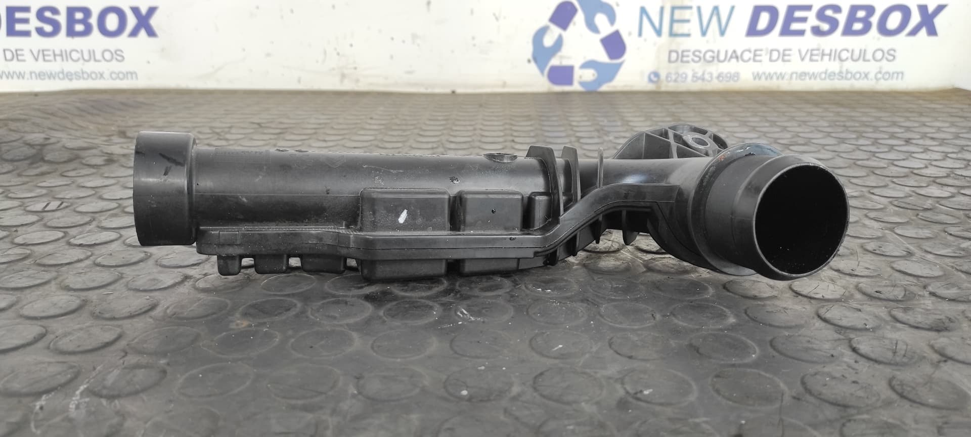 Recambio de TUBO para PEUGEOT 3008 Allure YH01 referencia OEM IAM 9810958280   - NEGRO 5