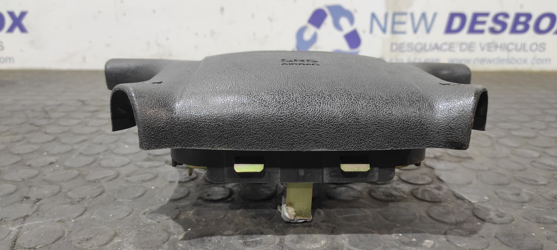 Recambio de AIRBAG DELANTERO IZQUIERDO para TATA GRAND SAFARI DICOR07 referencia OEM IAM EABR1N3SCBJ   - AZUL 9