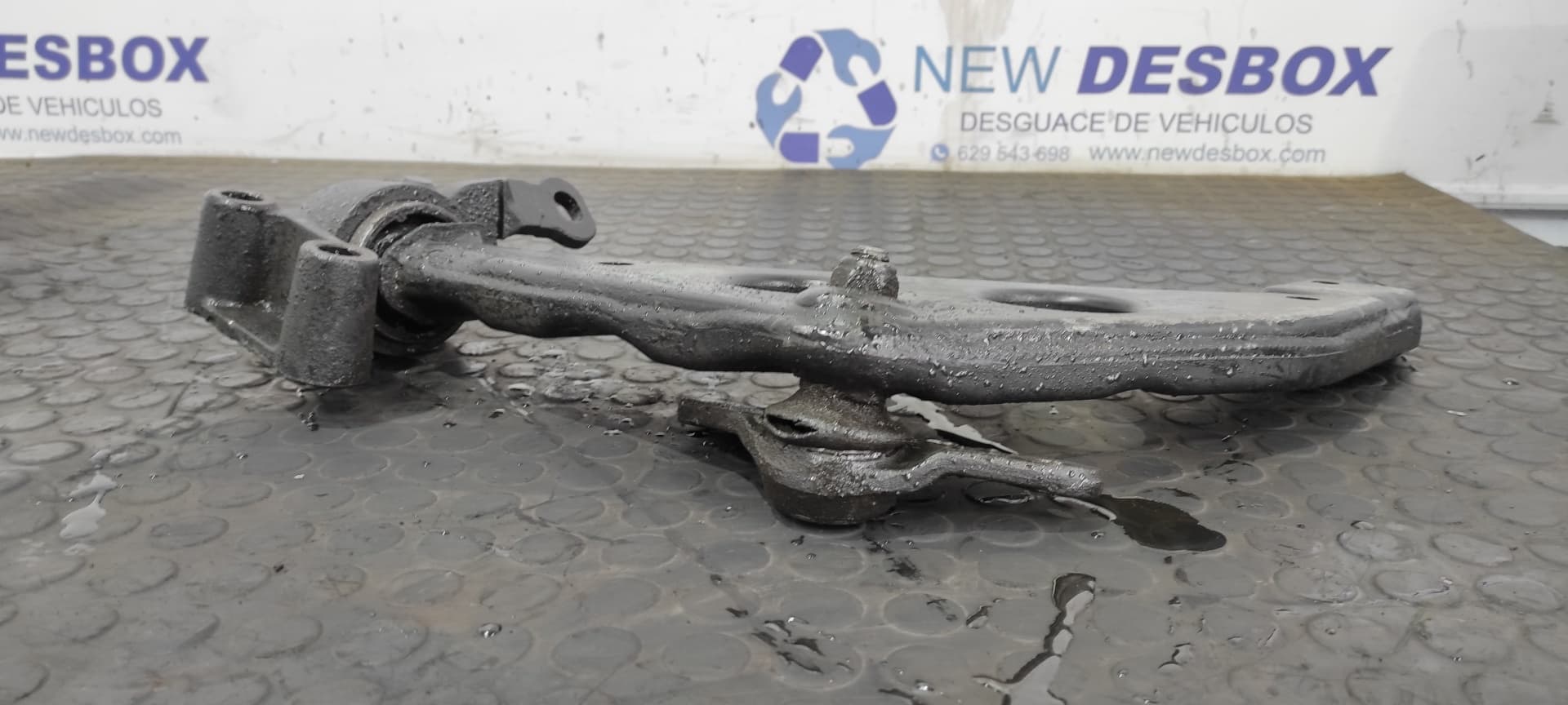 Recambio de BRAZO DERECHO INFERIOR DELANTERO para BMW MINI (R50,R53) Cooper W10B16A referencia OEM IAM 6761410   - GRIS 2
