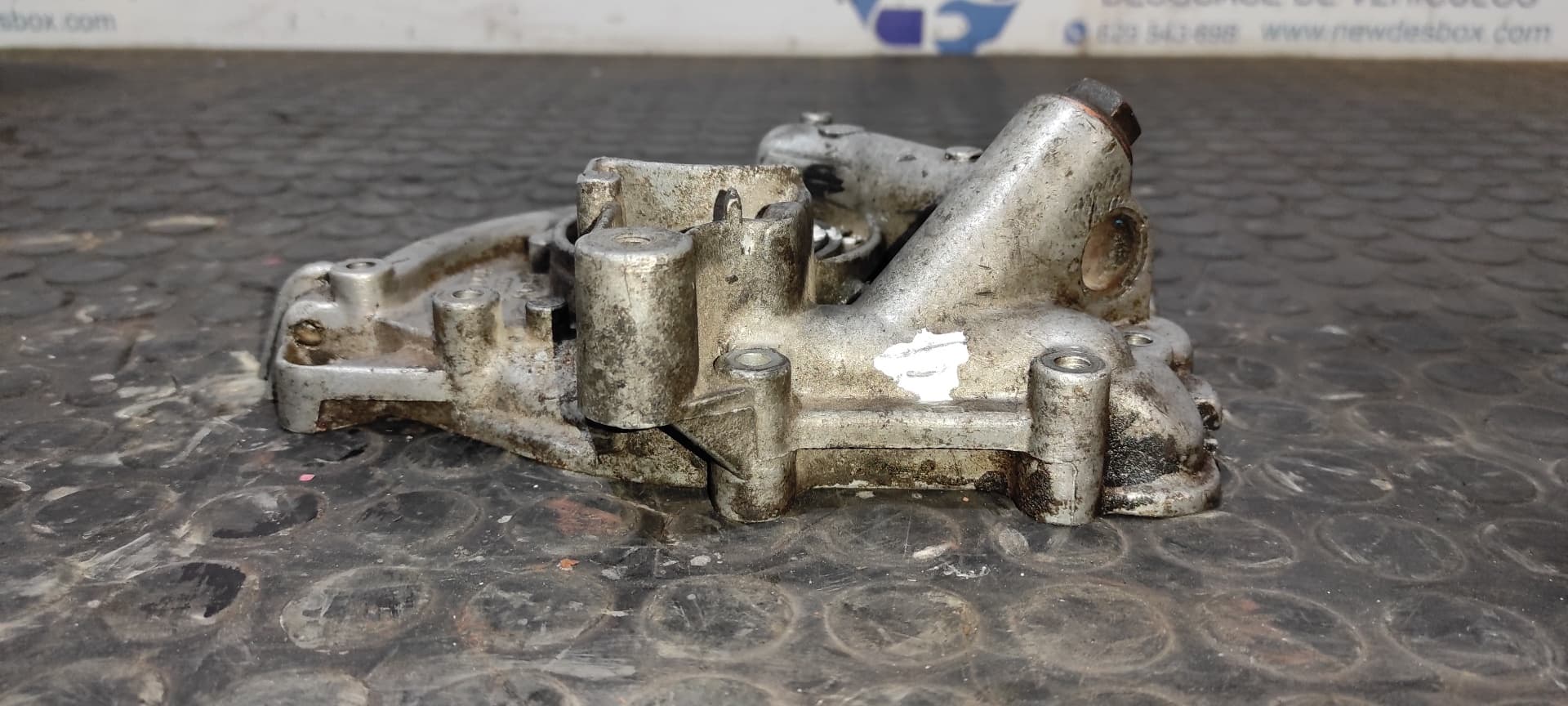 Recambio de BOMBA ACEITE para PORSCHE 924 2.0 M3101 referencia OEM IAM 046115109A 4