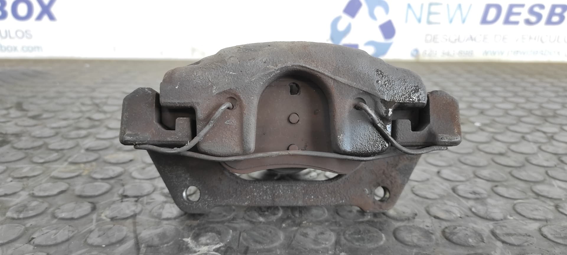 Recambio de PINZA DE FRENO DELANTERA DERECHA para BMW MINI (R50,R53) Cooper W10B16A referencia OEM IAM 812   - GRIS 5