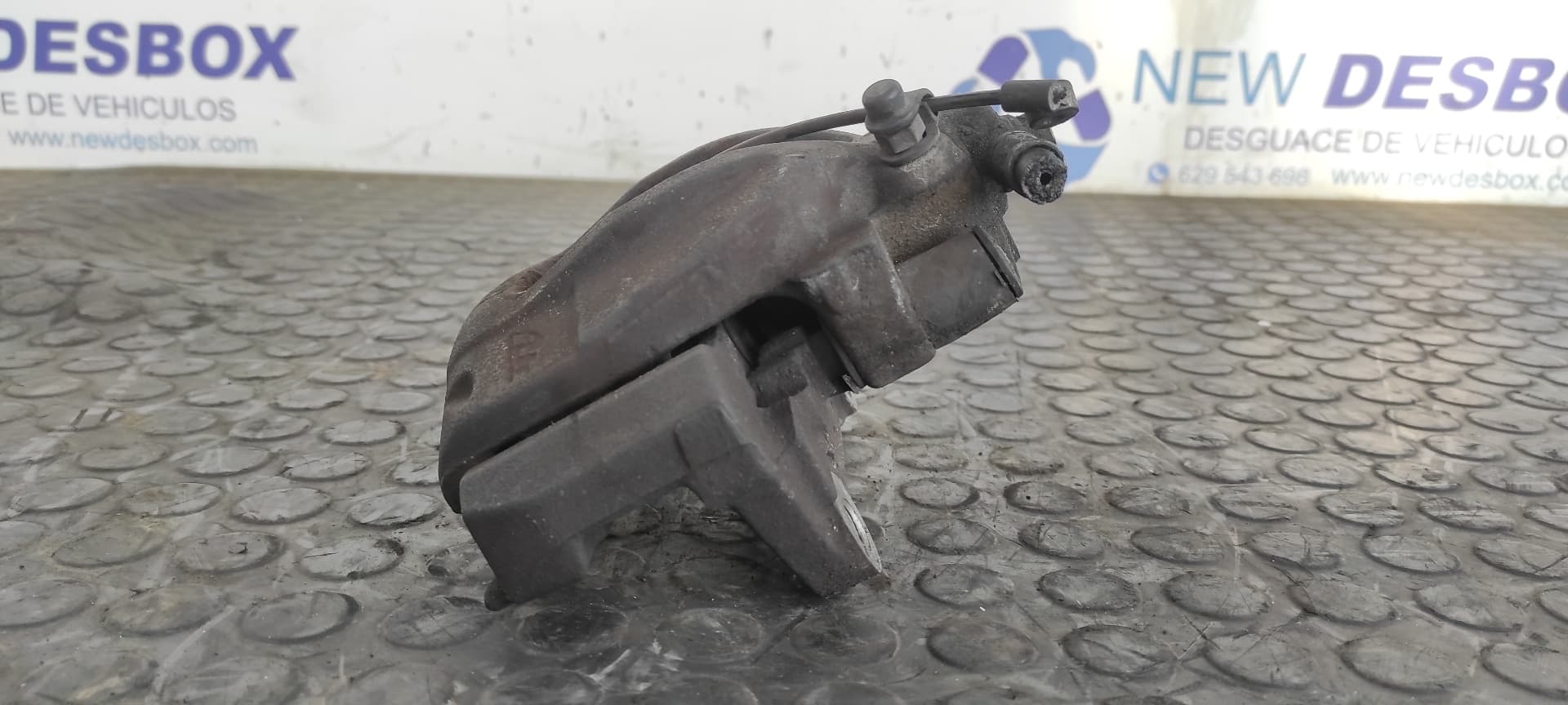 Recambio de PINZA DE FRENO DELANTERA IZQUIERDA para BMW MINI (R50,R53) Cooper W10B16A referencia OEM IAM 811   - GRIS 6