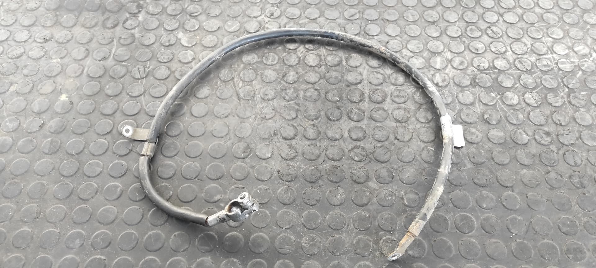 Recambio de NO IDENTIFICADO para LAND ROVER DISCOVERY (LT) TD5 10P referencia OEM IAM YTB101240   - NEGRO