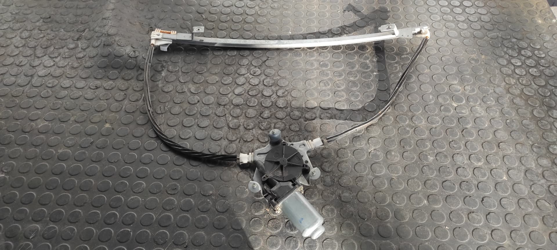 Recambio de ELEVALUNAS DELANTERO IZQUIERDO para RENAULT SCENIC (JA..) 1.9 Diesel F8Q 57 referencia OEM IAM 114145   - AZUL