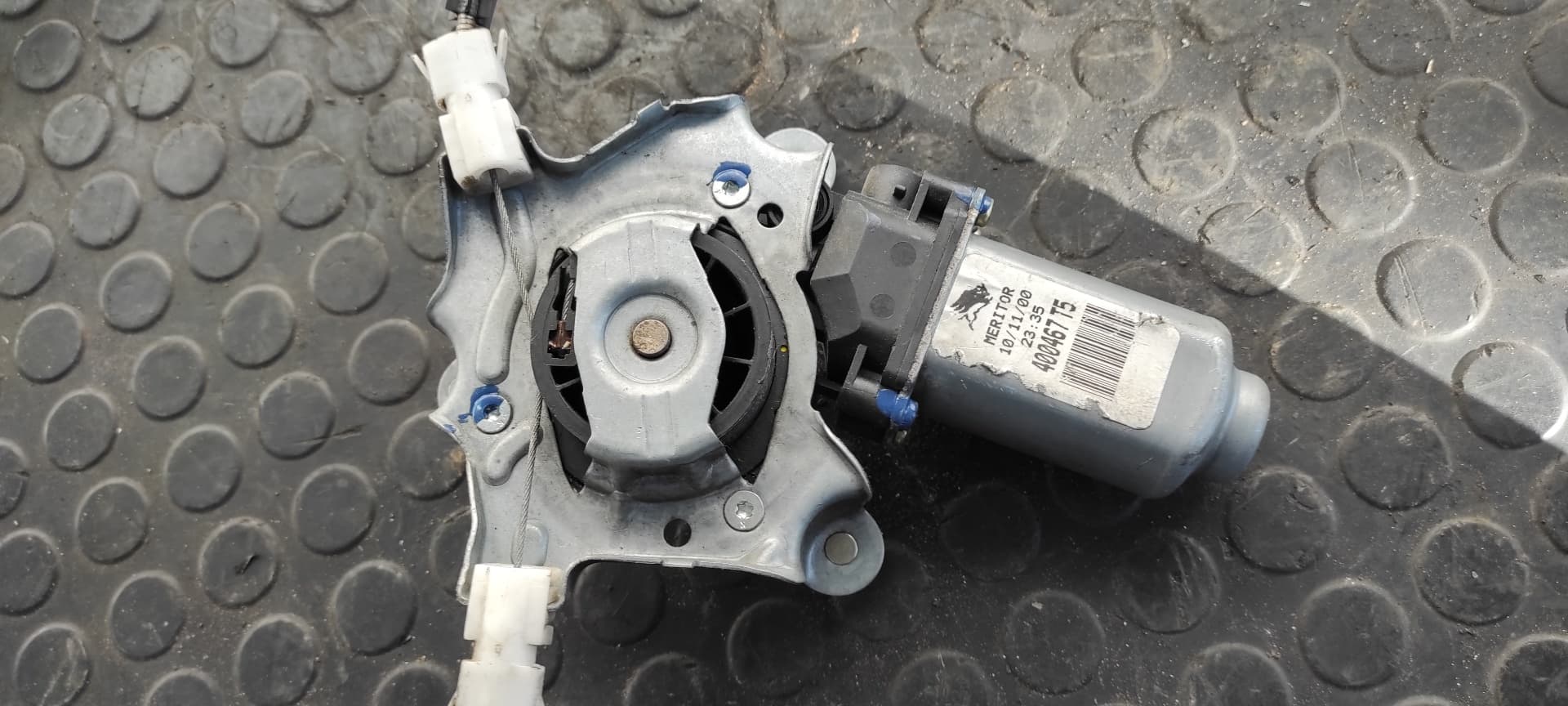 Recambio de ELEVALUNAS DELANTERO IZQUIERDO para RENAULT SCENIC (JA..) 1.9 Diesel F8Q 57 referencia OEM IAM 114145   - AZUL 4