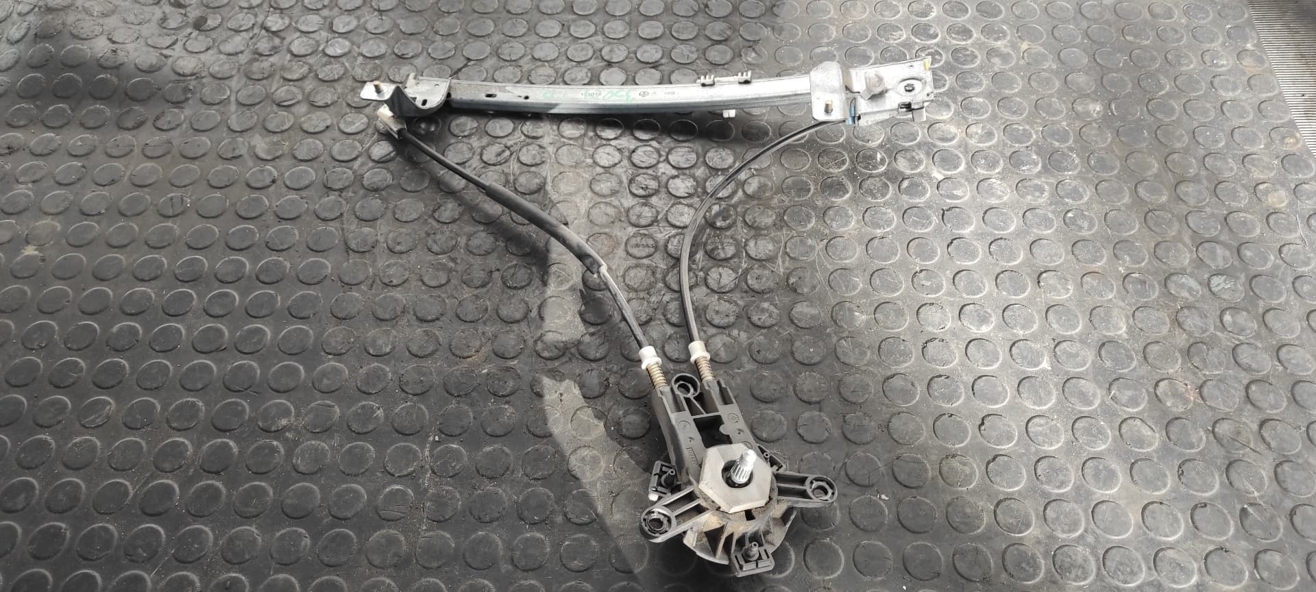 Recambio de ELEVALUNAS TRASERO DERECHO para CITROEN SAXO 1.5 D Image VJZ referencia OEM IAM 111074 - AZUL