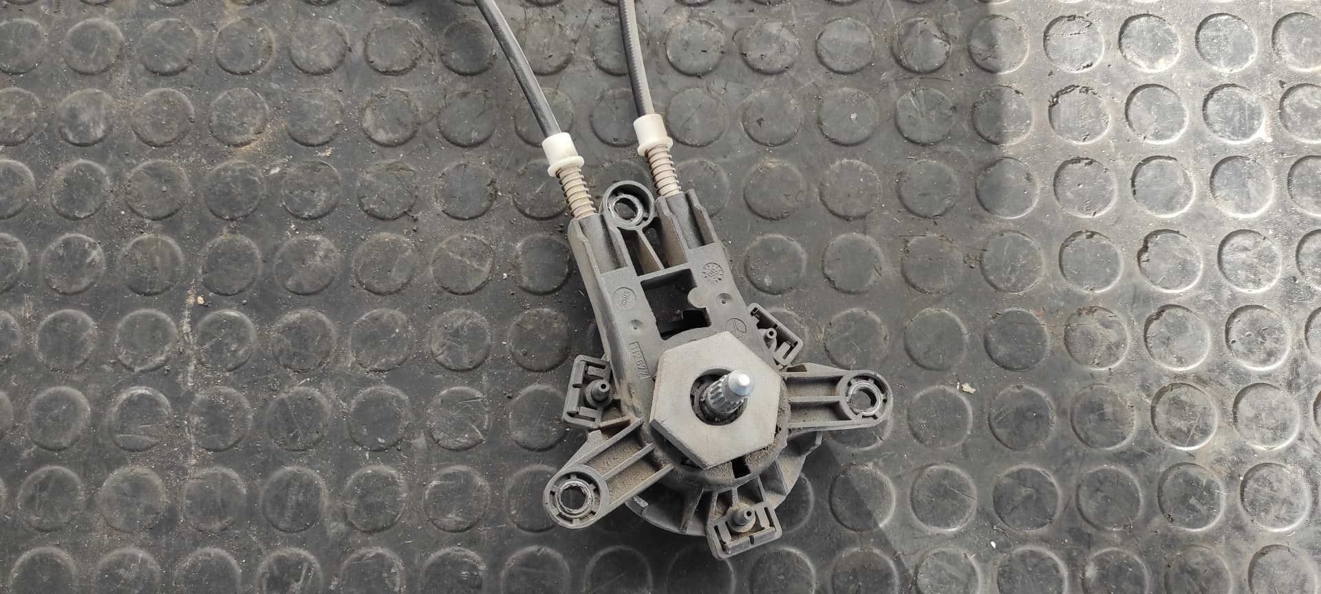 Recambio de ELEVALUNAS TRASERO DERECHO para CITROEN SAXO 1.5 D Image VJZ referencia OEM IAM 111074   - AZUL 3
