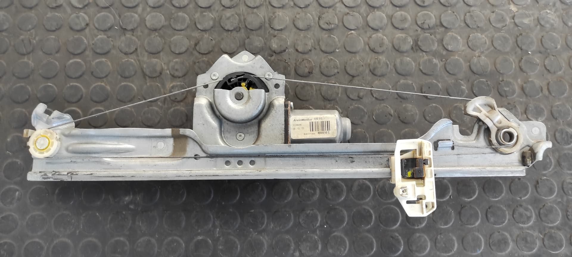 Recambio de ELEVALUNAS TRASERO DERECHO para RENAULT GRAND MODUS Authentique K9KT7 referencia OEM IAM 118258   - NEGRO
