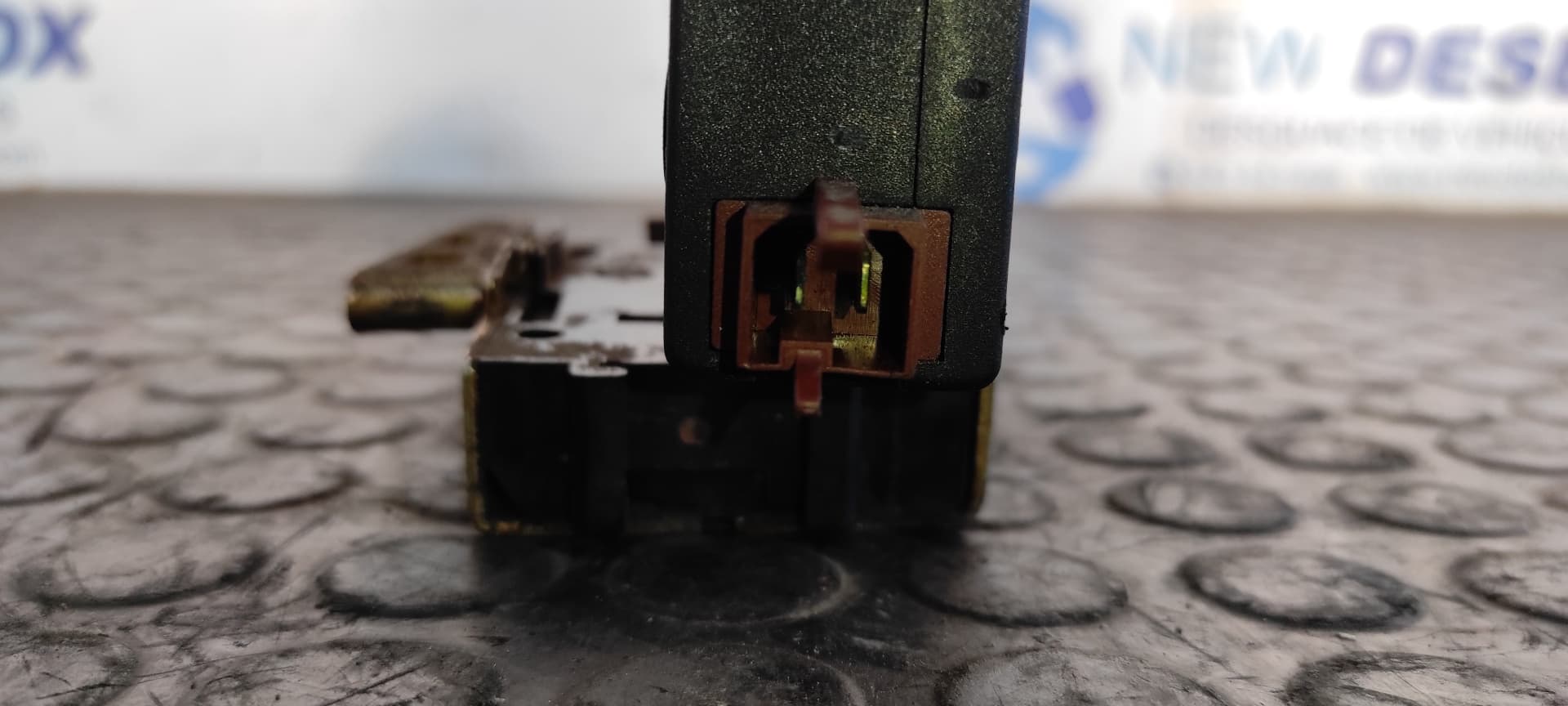 Recambio de CERRADURA PUERTA TRASERA DERECHA para CITROEN SAXO 1.5 D Image VJZ referencia OEM IAM    - AZUL 3