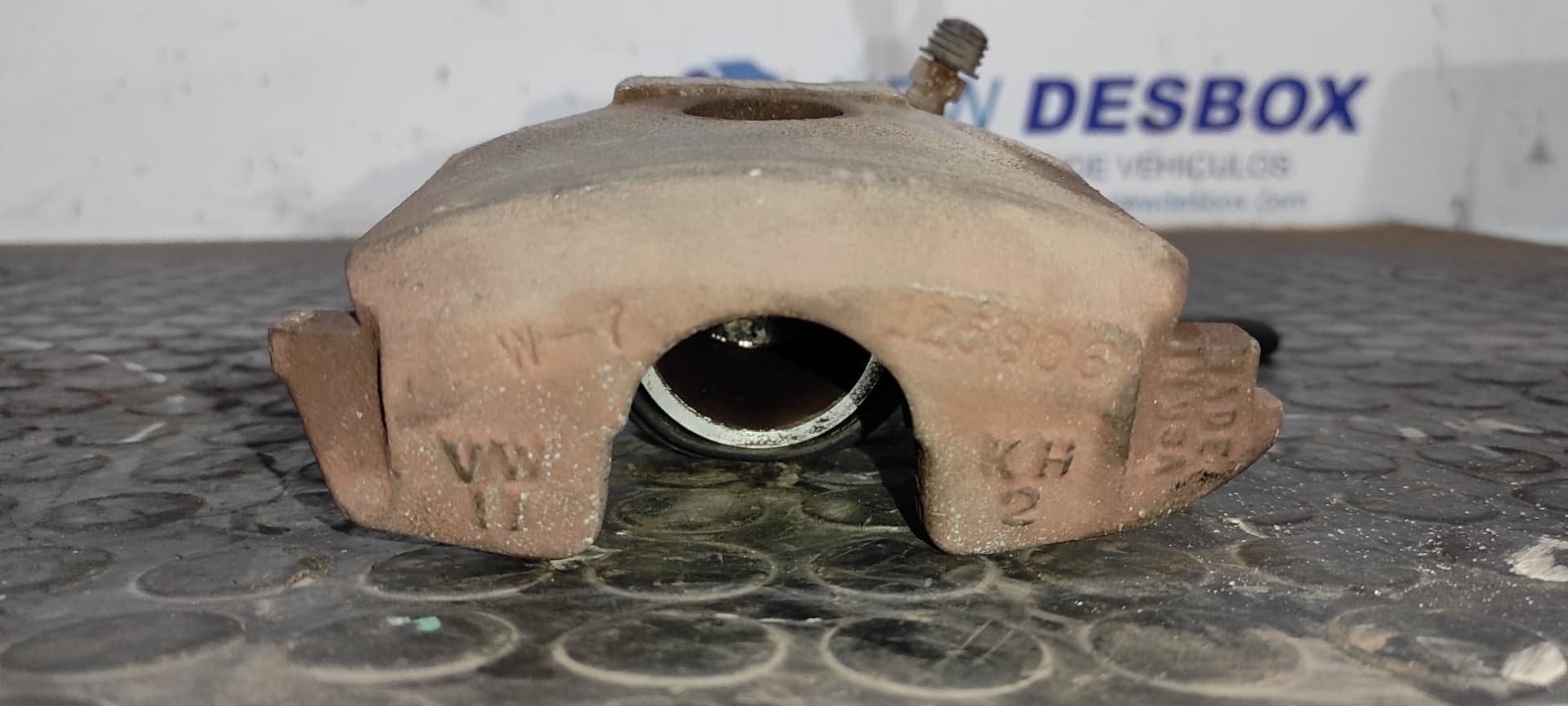 Recambio de PINZA DE FRENO DELANTERA IZQUIERDA para VOLKSWAGEN GOLF III BERLINA (1H1) * 1Y referencia OEM IAM 125806   - BLANCO 2