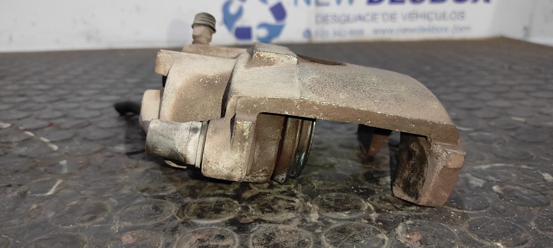 Recambio de PINZA DE FRENO DELANTERA IZQUIERDA para VOLKSWAGEN GOLF III BERLINA (1H1) * 1Y referencia OEM IAM 125806   - BLANCO 7