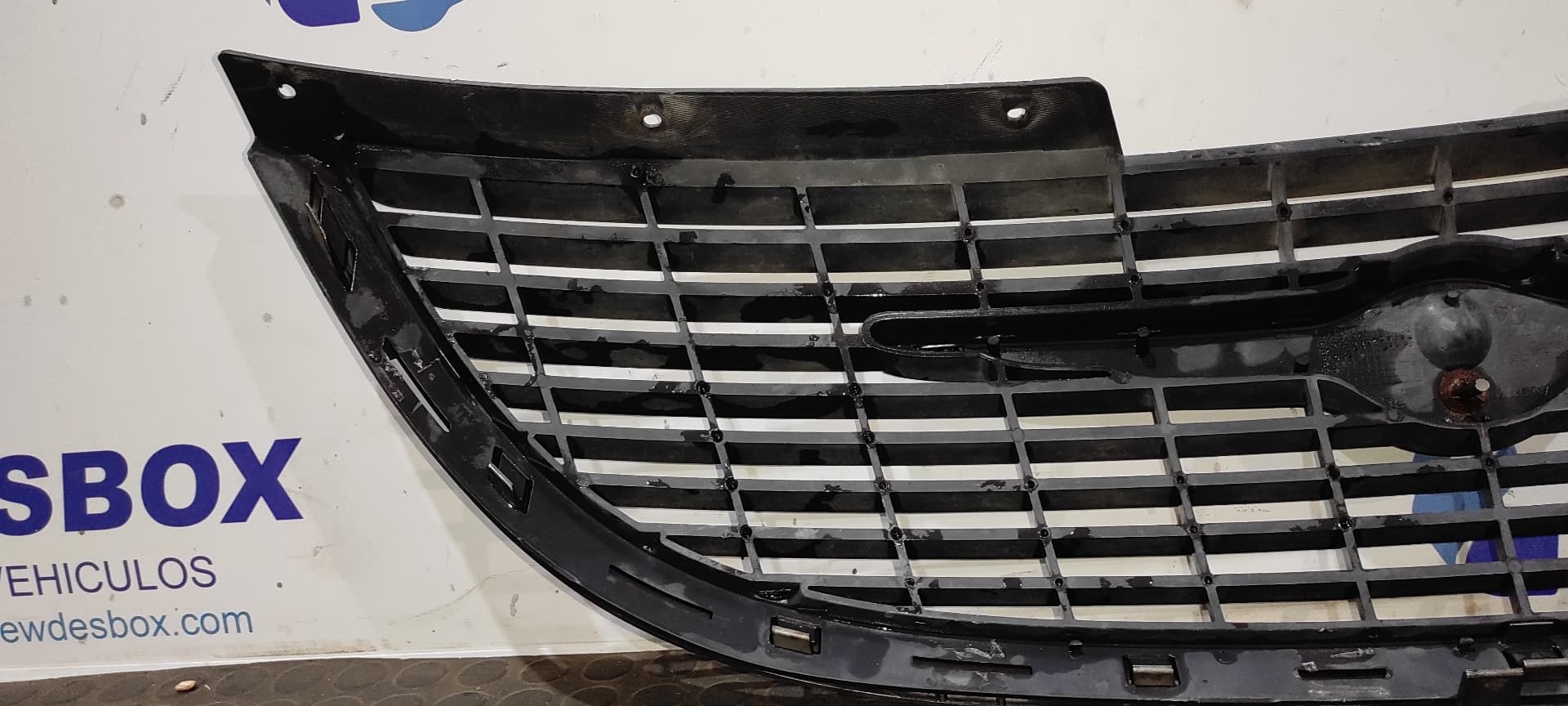 Recambio de REJILLA DELANTERA para CHRYSLER VOYAGER (RG) 2.5 CRD CAT VM07C referencia OEM IAM 4857522AA   - AZUL 7