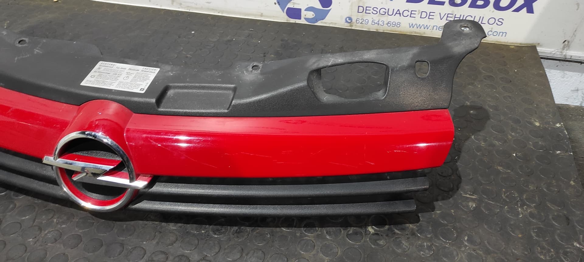 Recambio de REJILLA DELANTERA para OPEL ASTRA H BER. Edition Z14XEP referencia OEM IAM 13108463   - ROJO 4