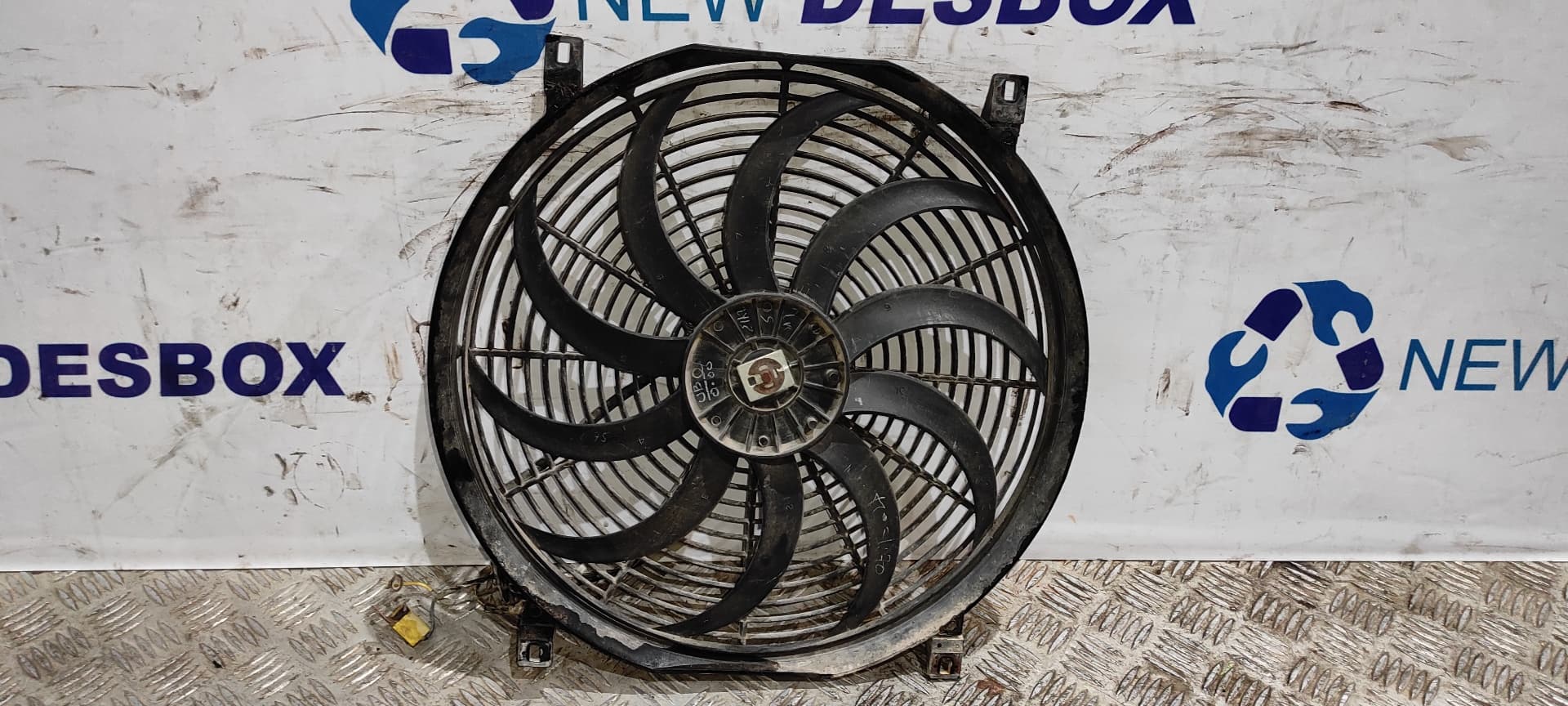 Recambio de ELECTROVENTILADOR para TATA GRAND SAFARI DICOR07 referencia OEM IAM 64770034700   - AZUL 2