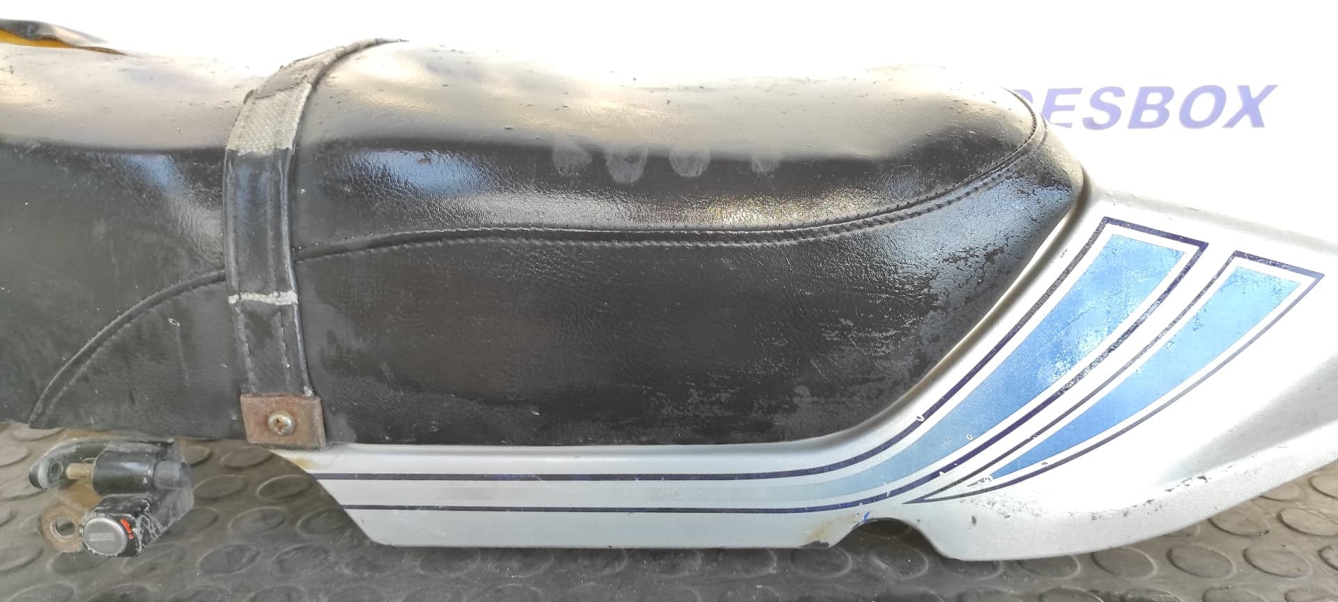Recambio de ASIENTO para HONDA CB 900 referencia OEM IAM 9