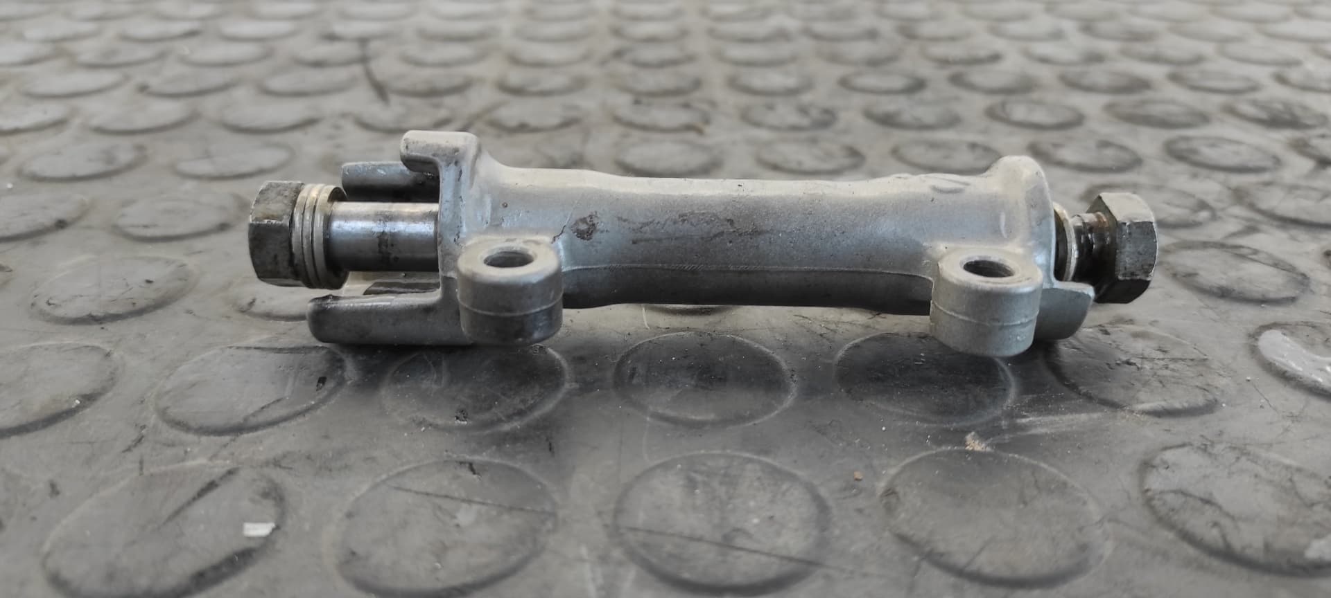Recambio de REPARTIDOR DE FRENO para HONDA CB 900 referencia OEM IAM 4N4 4