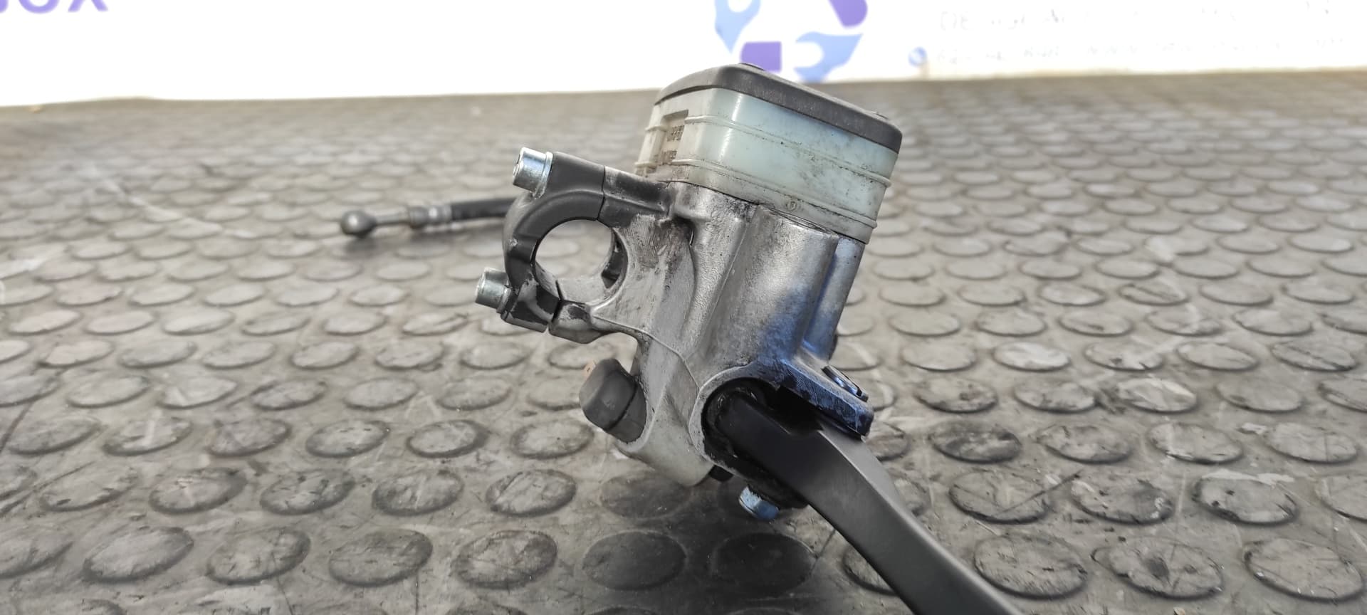 Recambio de NO IDENTIFICADO para HONDA CB 900 referencia OEM IAM 4S1 8