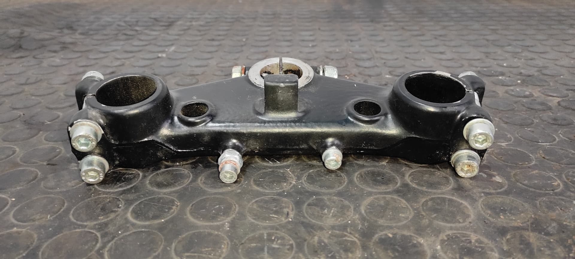 Recambio de NO IDENTIFICADO para HONDA CB 900 referencia OEM IAM 3
