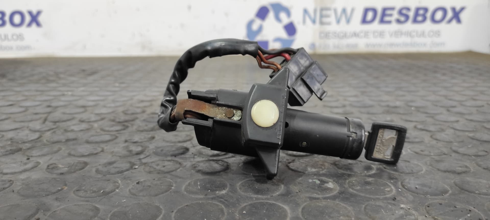 Recambio de CONMUTADOR DE ARRANQUE para HONDA CB 900 referencia OEM IAM