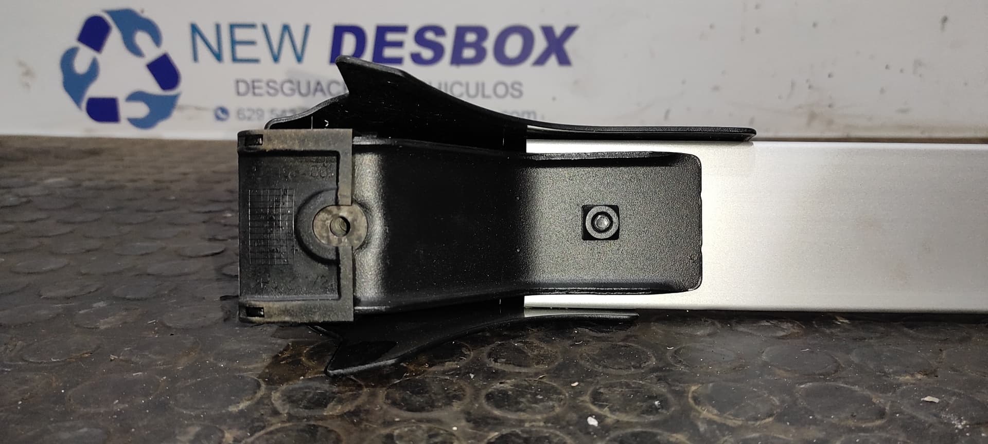 Recambio de BACA PORTAEQUIPAJES para INFINITI EX 3.0 referencia OEM IAM KE7321B010 7