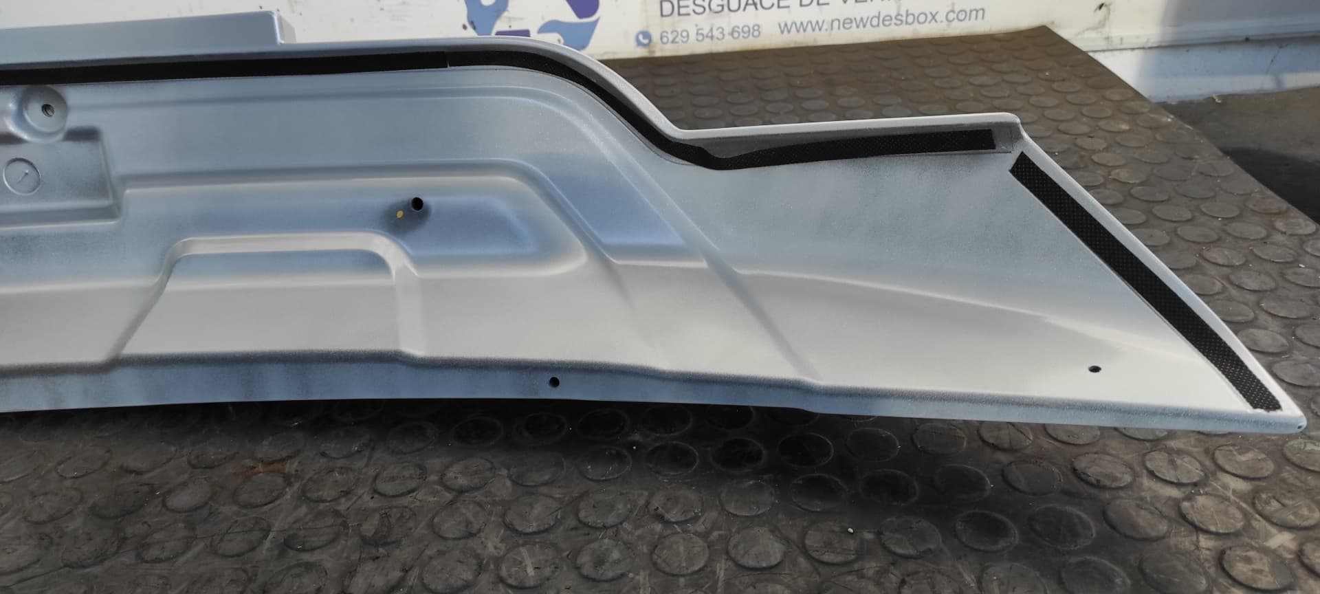 Recambio de DEFENSA DELANTERA para SSANGYONG KORANDO referencia OEM IAM 09AP034510 11