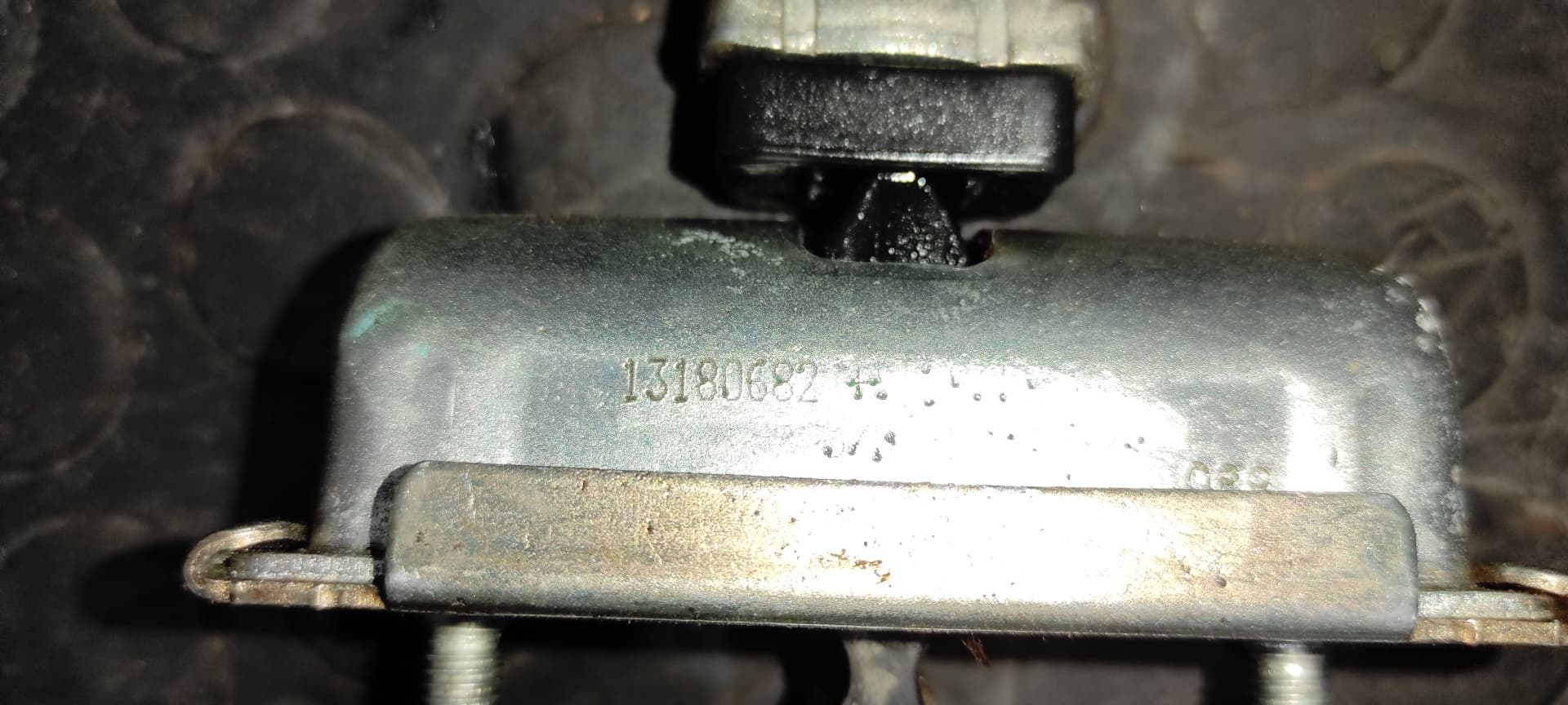 Recambio de RETENEDOR PUERTA DERECHA para OPEL CORSA D CMon A14XER referencia OEM IAM 13180682   - GRIS 3