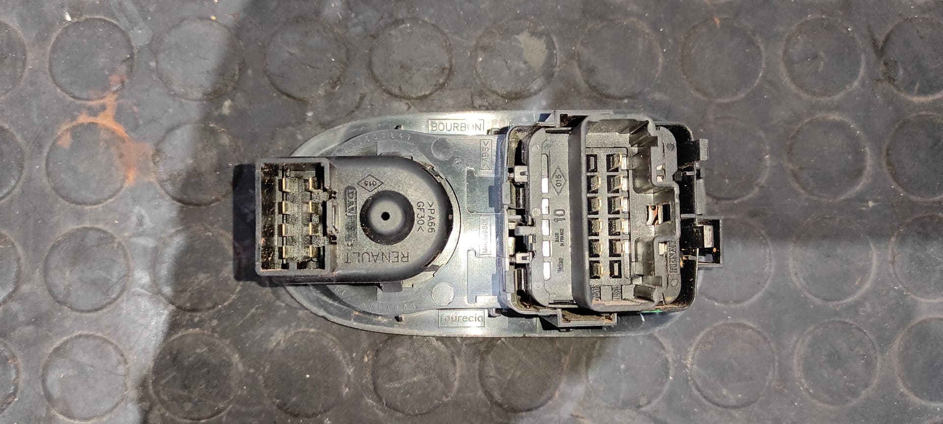 Recambio de MANDO ELEVALUNAS DELANTERO IZQUIERDO para OPEL MOVANO B KASTEN/COMBI HKa L2H2 3,3t DoKa M9TA6 referencia OEM IAM 8200637849   - BLANCO 2