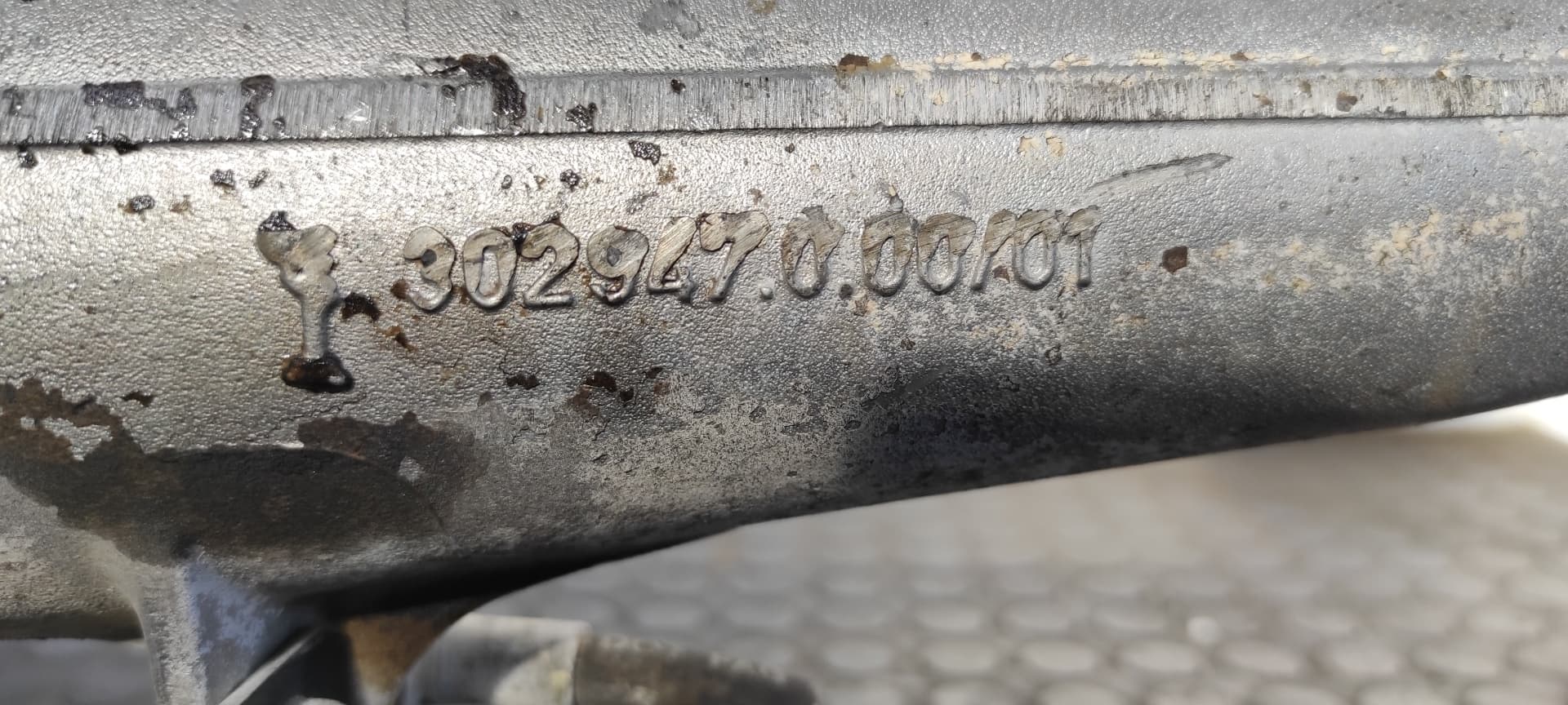 Recambio de MANGUETA TRASERA IZQUIERDA para PORSCHE 944 3.0 M4441 referencia OEM IAM 8
