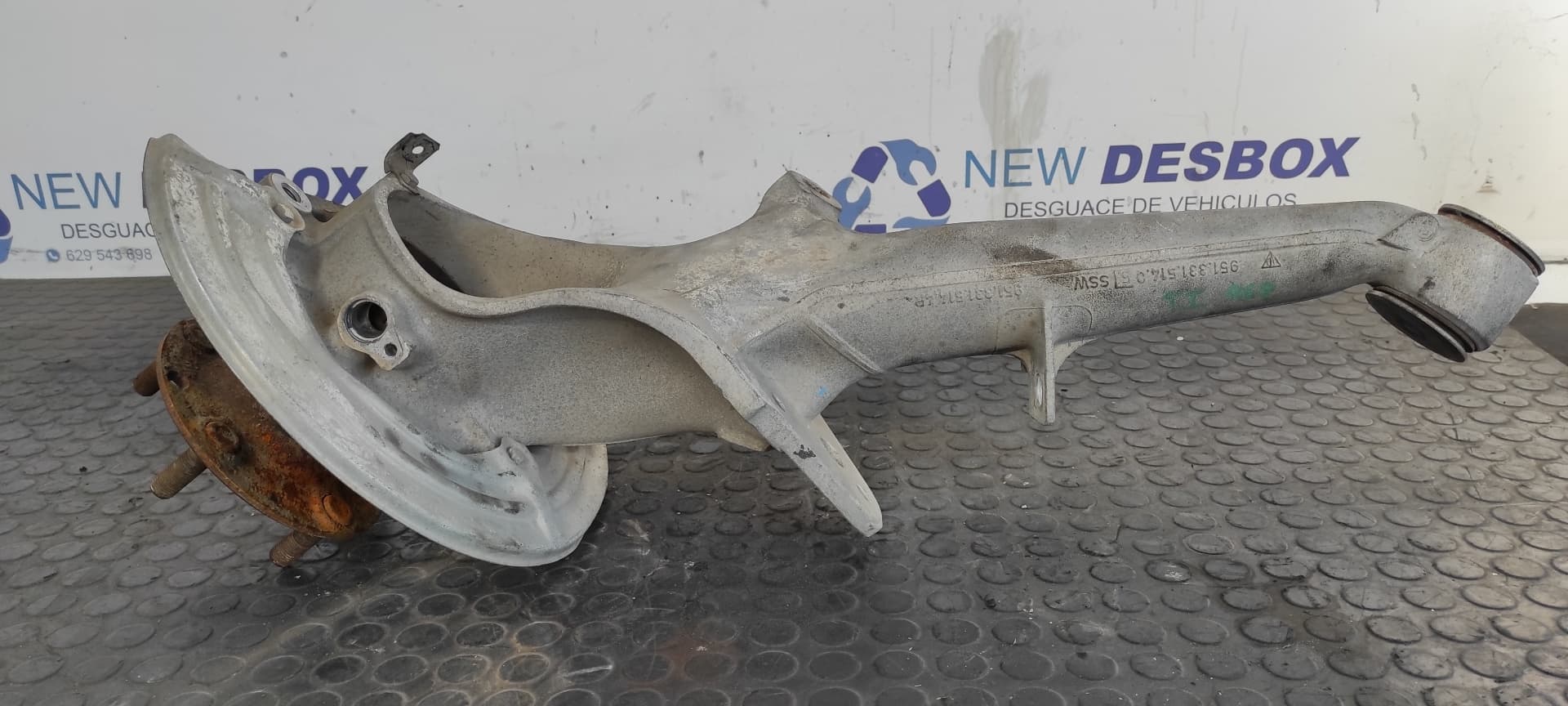 Recambio de MANGUETA TRASERA DERECHA para PORSCHE 944 3.0 M4441 referencia OEM IAM 9513315144R 4